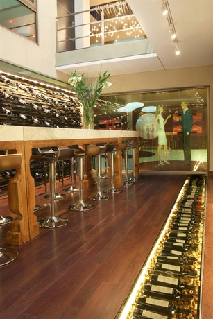Imagen del bar/restaurante del Hotel Mansi&oacute;n Vitraux Boutique. Foto 2