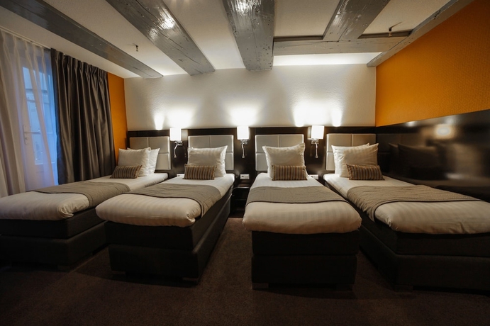 Imagen de la habitación del Hotel Mansion, Ámsterdam. Foto 4