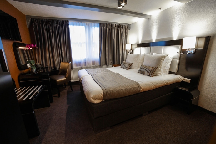 Imagen de la habitación del Hotel Mansion, Ámsterdam. Foto 15