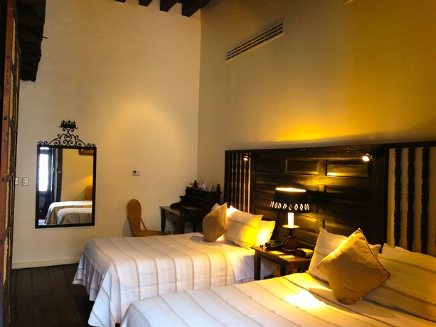 Imagen de la habitación del Hotel Mansion Iturbe. Foto 4