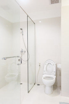 Imagen de la habitación del Hotel Mansion28 At Dharmawangsa. Foto 6