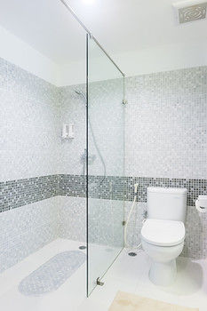 Imagen de la habitación del Hotel Mansion28 At Dharmawangsa. Foto 16