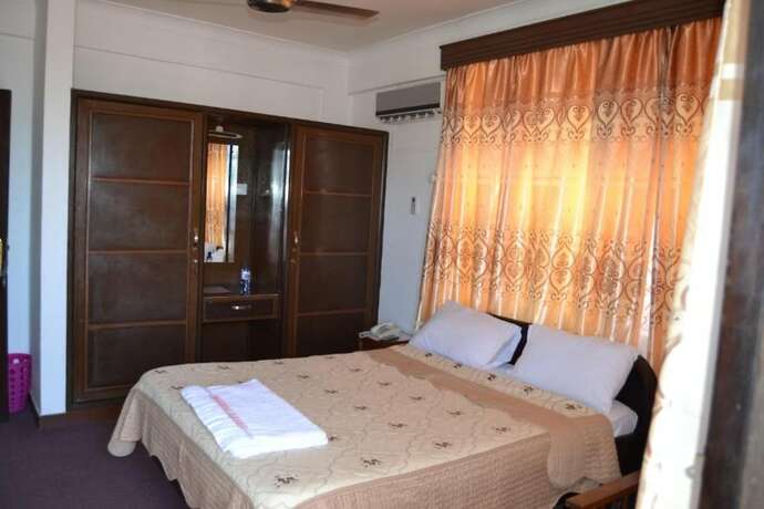 Imagen de la habitación del Hotel Manson. Foto 8