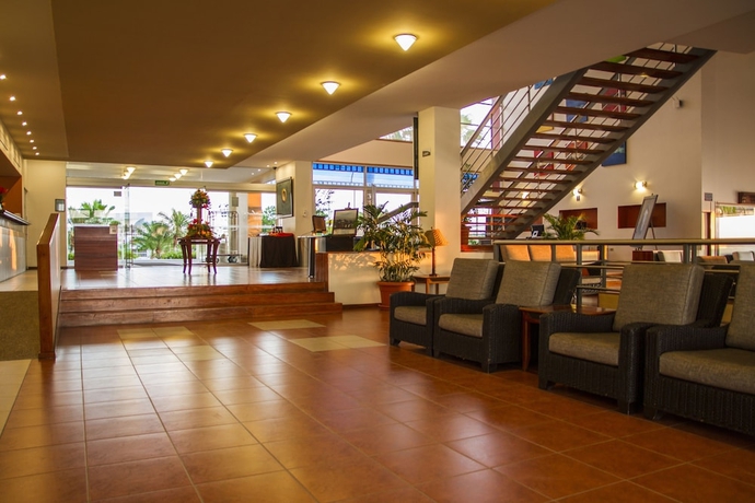 Imagen de los interiores del Hotel Mantahost. Foto 18