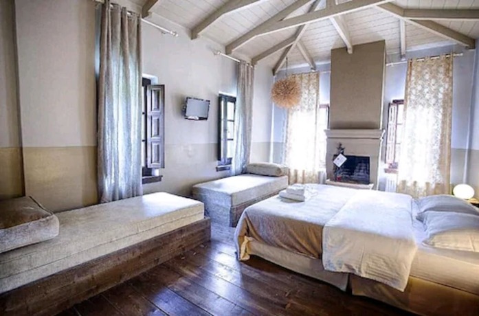 Imagen de la habitación del Hotel Mantania Tower. Foto 15