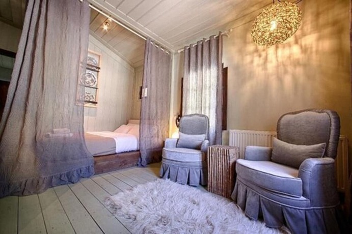 Imagen de la habitación del Hotel Mantania Tower. Foto 20
