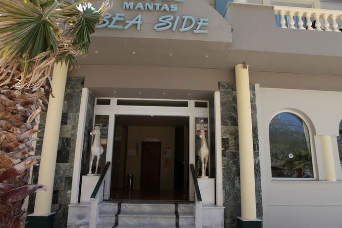 Imagen general del Hotel Mantas Seaside Boutique. Foto 4