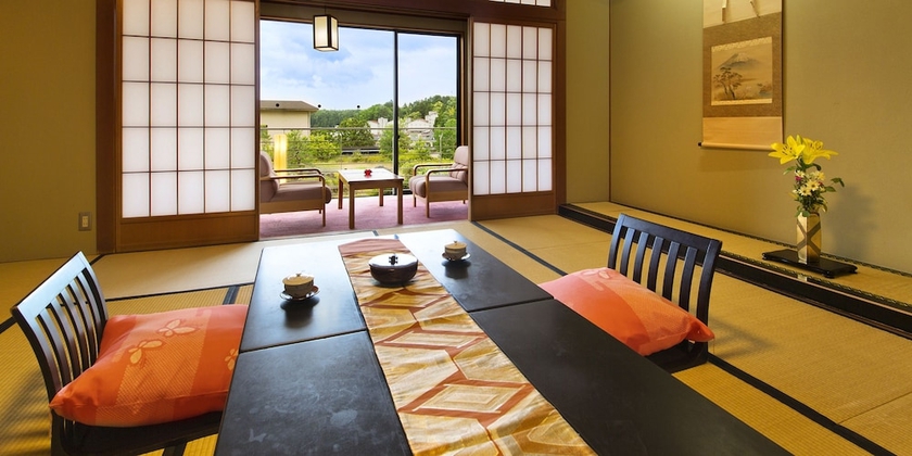 Imagen de la habitación del Hotel Manten No Tsujinoya, Komatsu. Foto 11