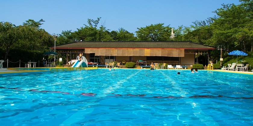 Imagen de la piscina del Hotel Manten No Tsujinoya, Komatsu. Foto 18