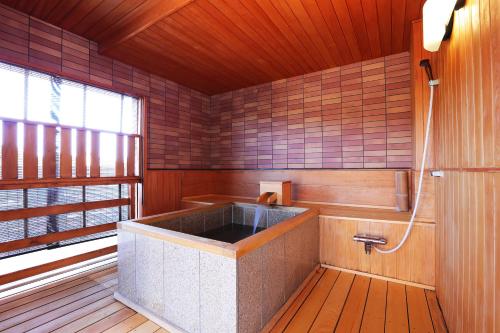 Imagen de la habitación del Hotel Manten no Tsujinoya, Komatsu. Foto 20