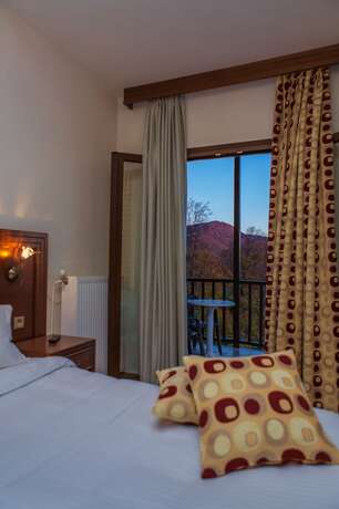 Imagen de la habitación del Hotel Manthos Mountain Resort and Spa. Foto 13