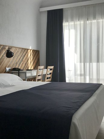 Imagen de la habitación del Hotel Ma&ntilde;et. Foto 9