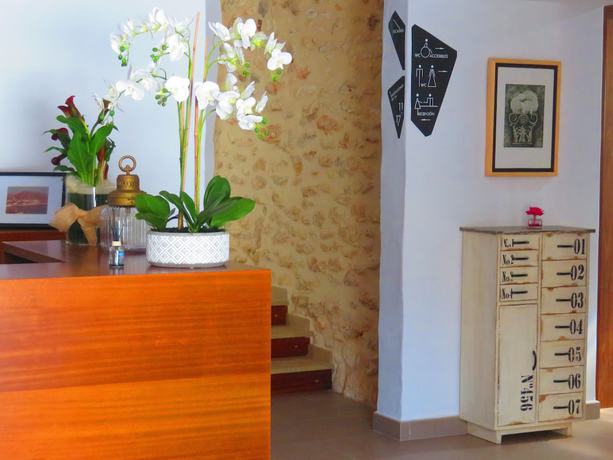 Imagen de los interiores del Hotel Ma&ntilde;et. Foto 14