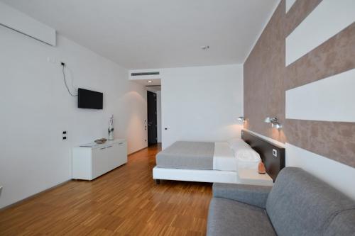 Imagen de la habitación del Hotel Mantova Residence. Foto 9