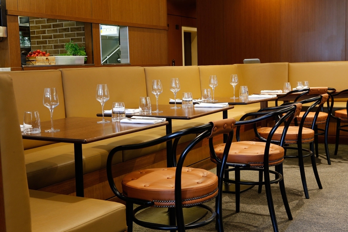 Imagen del bar/restaurante del Hotel Mantra 2 Bond Street. Foto 7