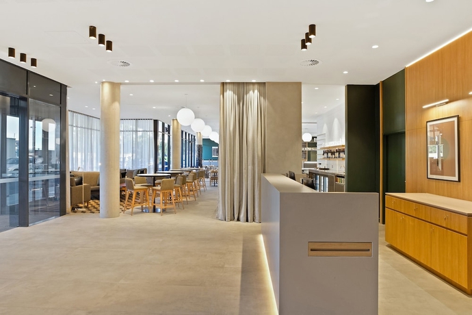 Imagen de los interiores del Hotel Mantra At Sydney Airport. Foto 18