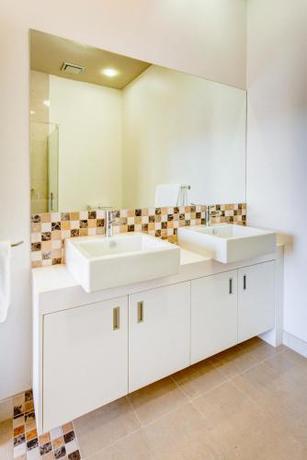 Imagen general del Hotel Mantra Charles. Foto 3