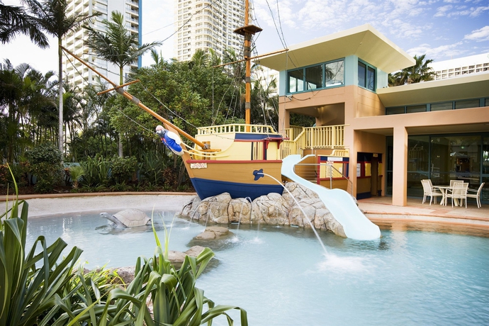 Imagen de la piscina del Hotel Mantra Crown Towers. Foto 13