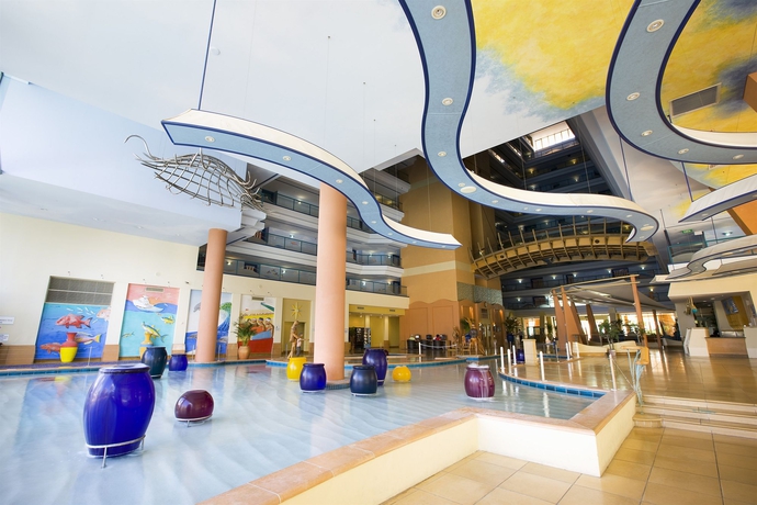 Imagen de los interiores del Hotel Mantra Crown Towers. Foto 10