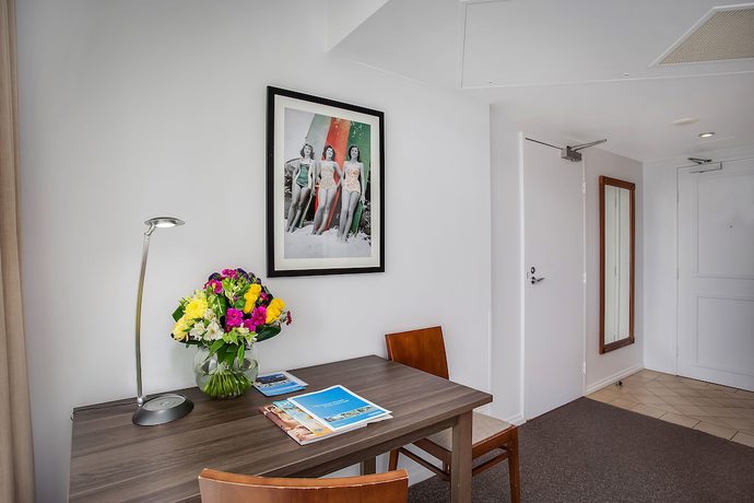 Imagen de la habitación del Hotel Mantra Legends. Foto 11