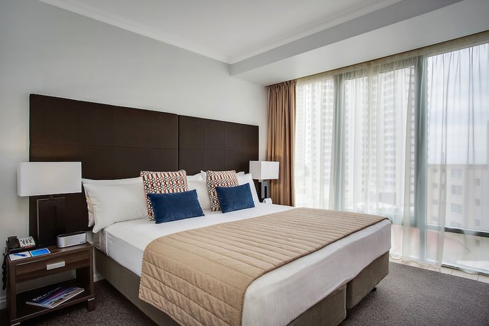 Imagen de la habitación del Hotel Mantra Legends. Foto 16