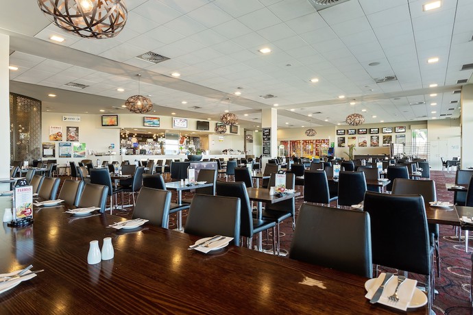 Imagen del bar/restaurante del Hotel Mantra Melbourne Melton. Foto 5