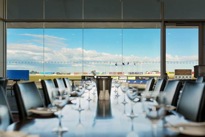 Imagen del bar/restaurante del Hotel Mantra Melbourne Melton. Foto 6