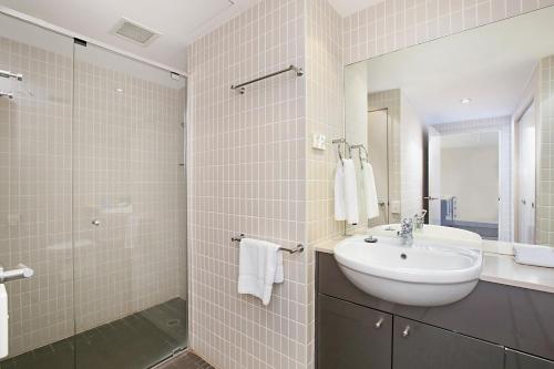 Imagen de la habitación del Hotel Mantra Nelson Bay. Foto 14