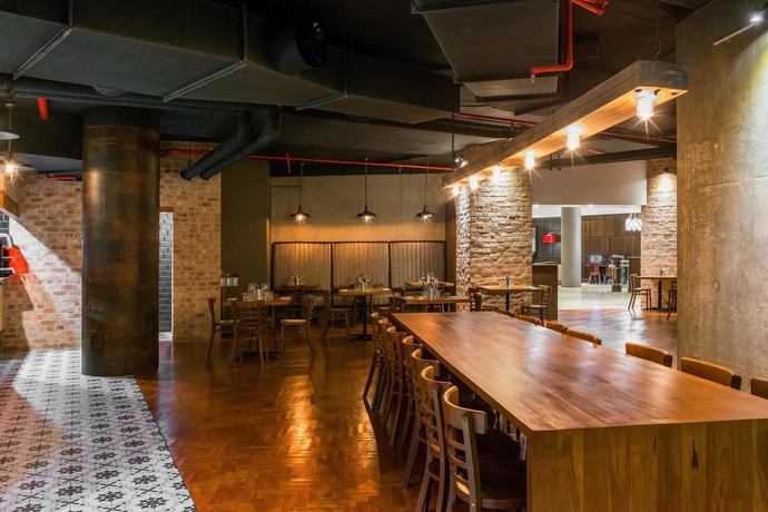 Imagen de los exteriores del Hotel Mantra On Queen. Foto 13