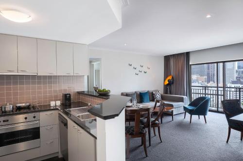 Imagen de la habitación del Hotel Mantra On Russell. Foto 11