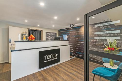 Imagen general del Hotel Mantra One Sandy Bay Road. Foto 1