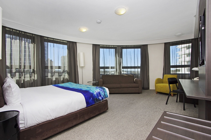 Imagen de la habitación del Hotel Mantra Parramatta. Foto 2