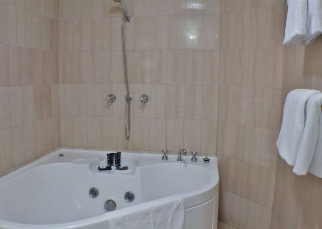 Imagen de la habitación del Hotel Mantra Pavilion. Foto 6