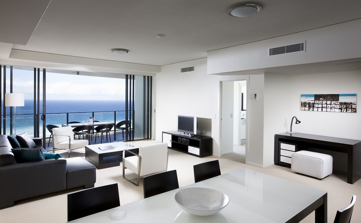 Imagen de la habitación del Hotel Mantra Sierra Grand. Foto 4