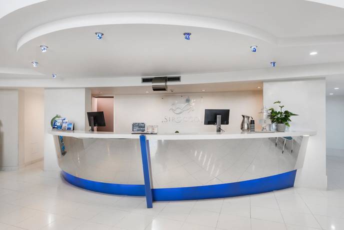 Imagen de los interiores del Hotel Mantra Sirocco Resort. Foto 19