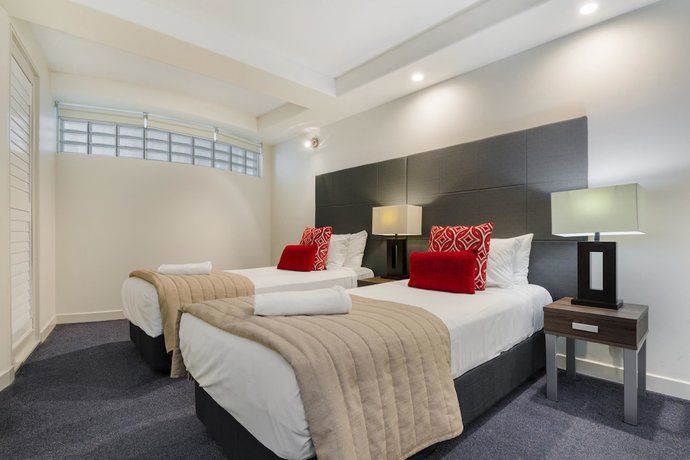 Imagen de la habitación del Hotel Mantra Sirocco Resort. Foto 16