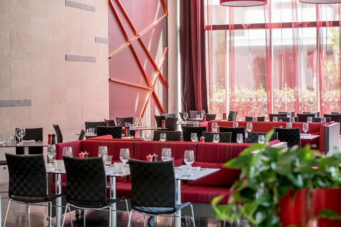 Imagen del bar/restaurante del Hotel Mantra South Bank. Foto 4