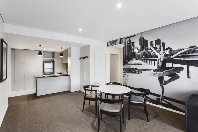 Imagen de la habitación del Hotel Mantra Southbank Melbourne. Foto 16