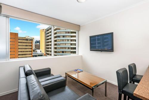 Imagen de la habitación del Hotel Mantra Terrace. Foto 8