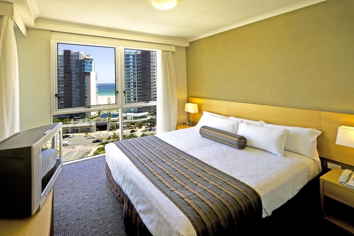 Imagen de la habitación del Hotel Mantra Twin Towns. Foto 5