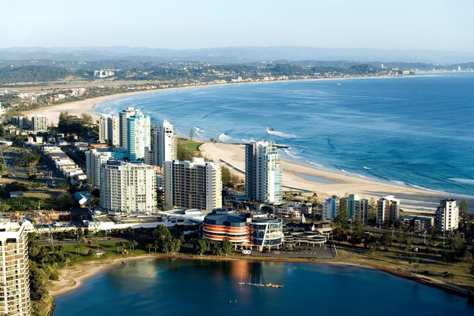 Imagen de los exteriores del Hotel Mantra Twin Towns. Foto 14