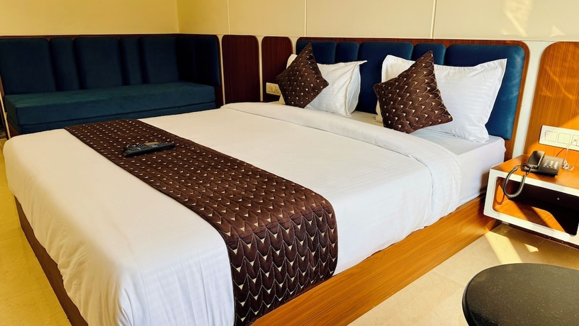 Imagen de la habitación del Hotel Mantri Ji. Foto 5