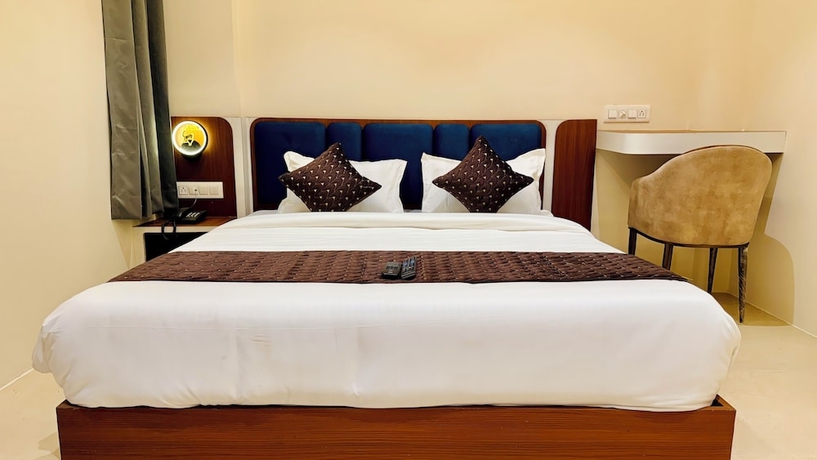Imagen de la habitación del Hotel Mantri Ji. Foto 6