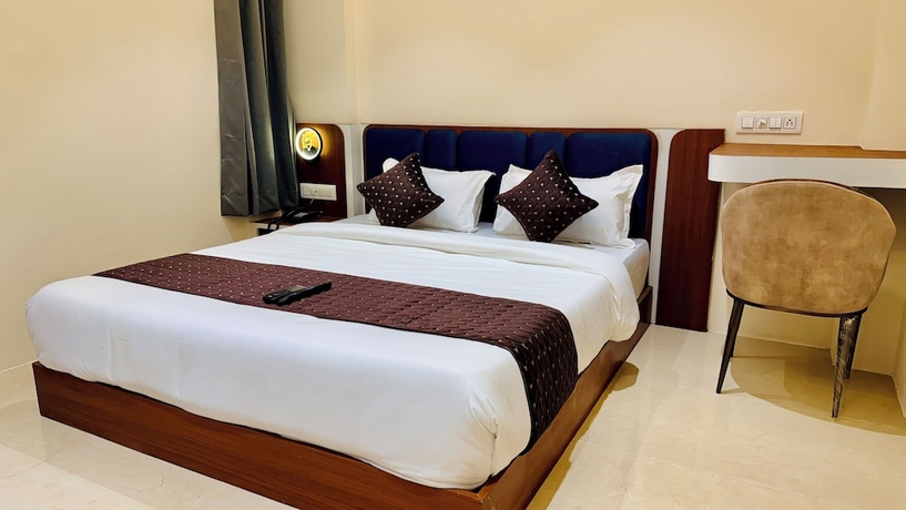 Imagen de la habitación del Hotel Mantri Ji. Foto 10