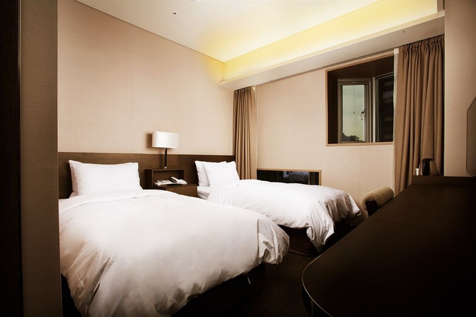 Imagen de los exteriores del Hotel Manu, Seul. Foto 11