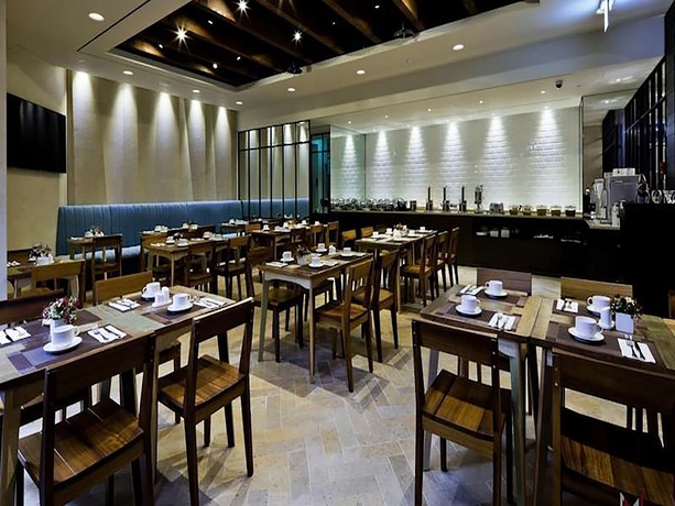 Imagen del bar/restaurante del Hotel Manu, Seul. Foto 4