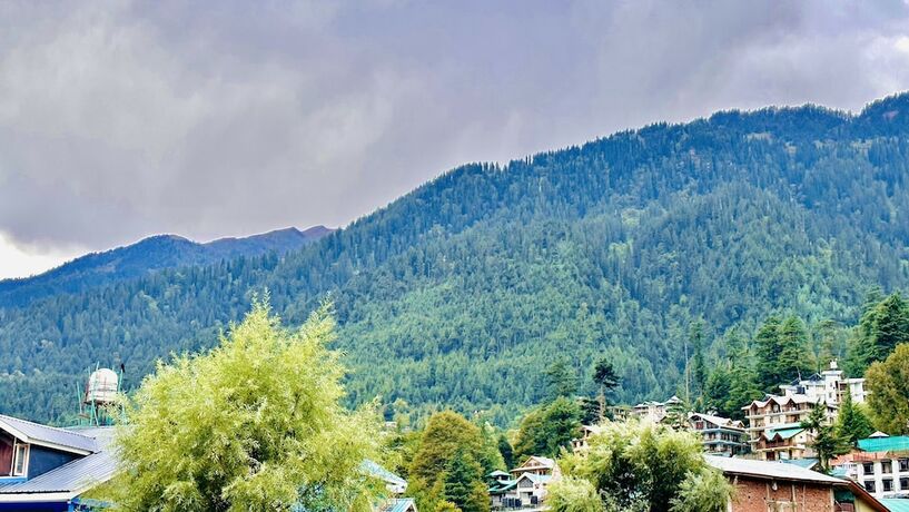 Imagen general del Hotel Manu Vatika Manali. Foto 3