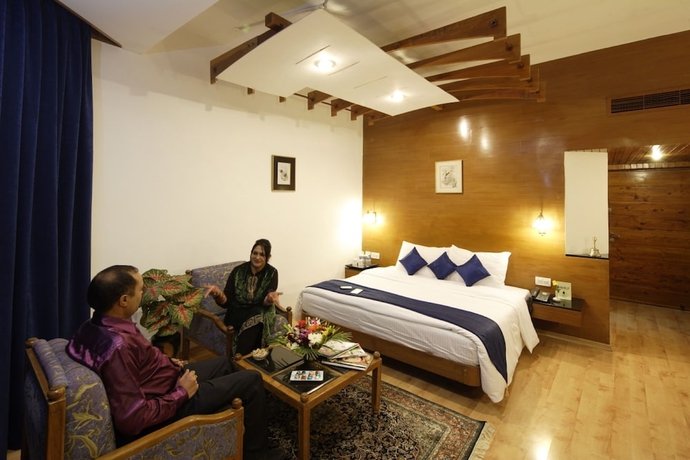 Imagen de la habitación del Hotel Manuallaya The Resort Spa In The Himalayas. Foto 5