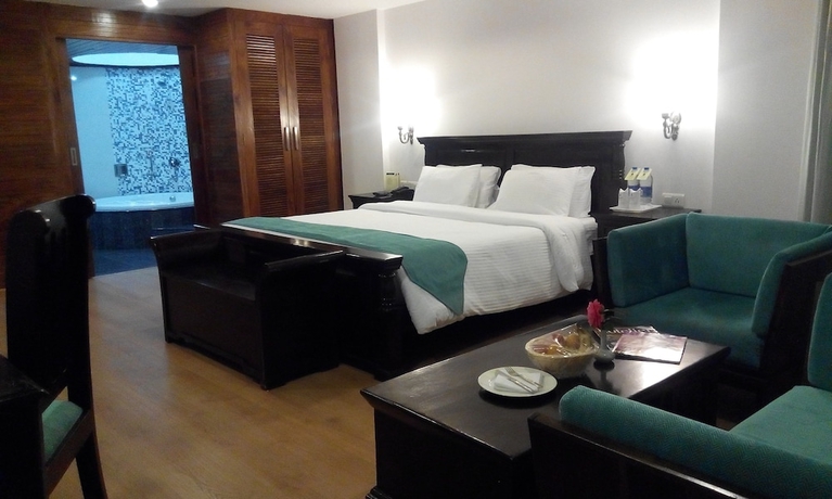 Imagen de la habitación del Hotel Manuallaya The Resort Spa In The Himalayas. Foto 14