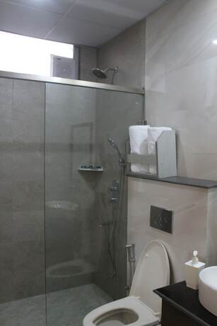 Imagen general del Hotel Manuni Inn - Riverside. Foto 16